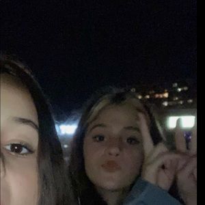 Meet your Posher, Alma